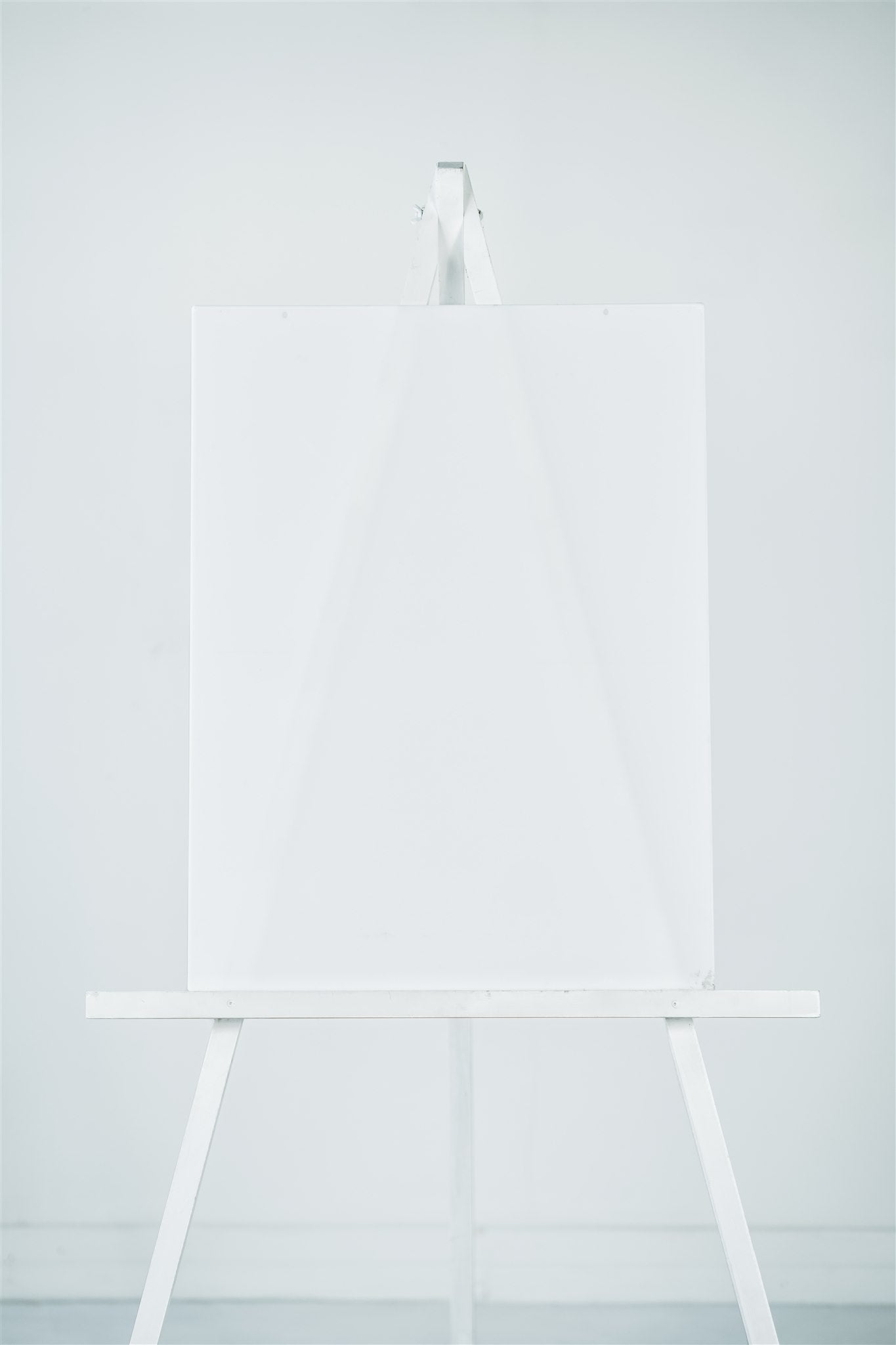 wedding easel stand with blank sign